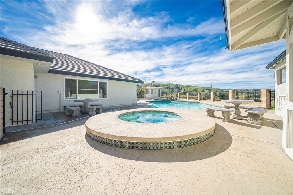 11891 San Timoteo Canyon