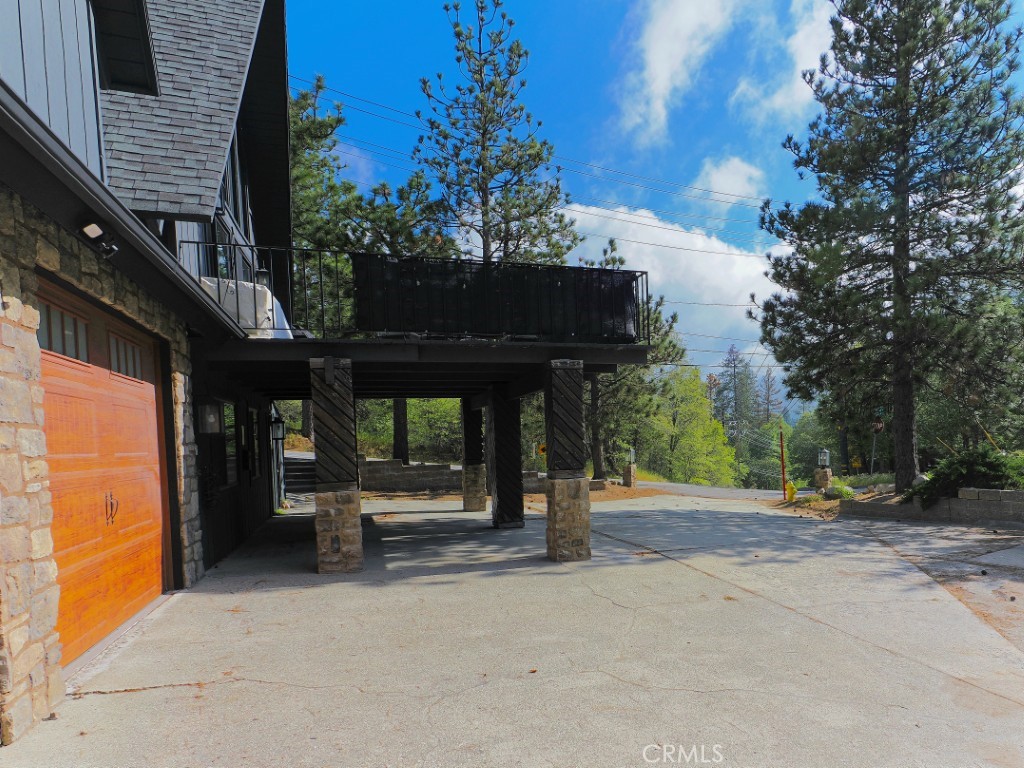 28596 North Bay