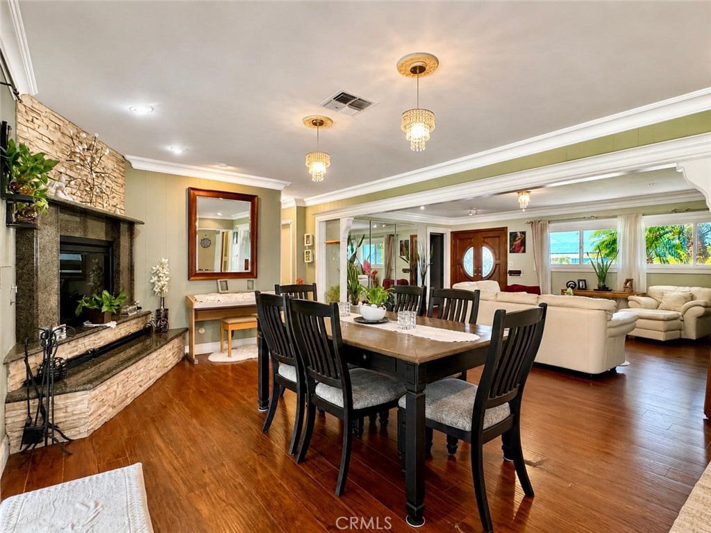 1450 W Wedgewood Drive