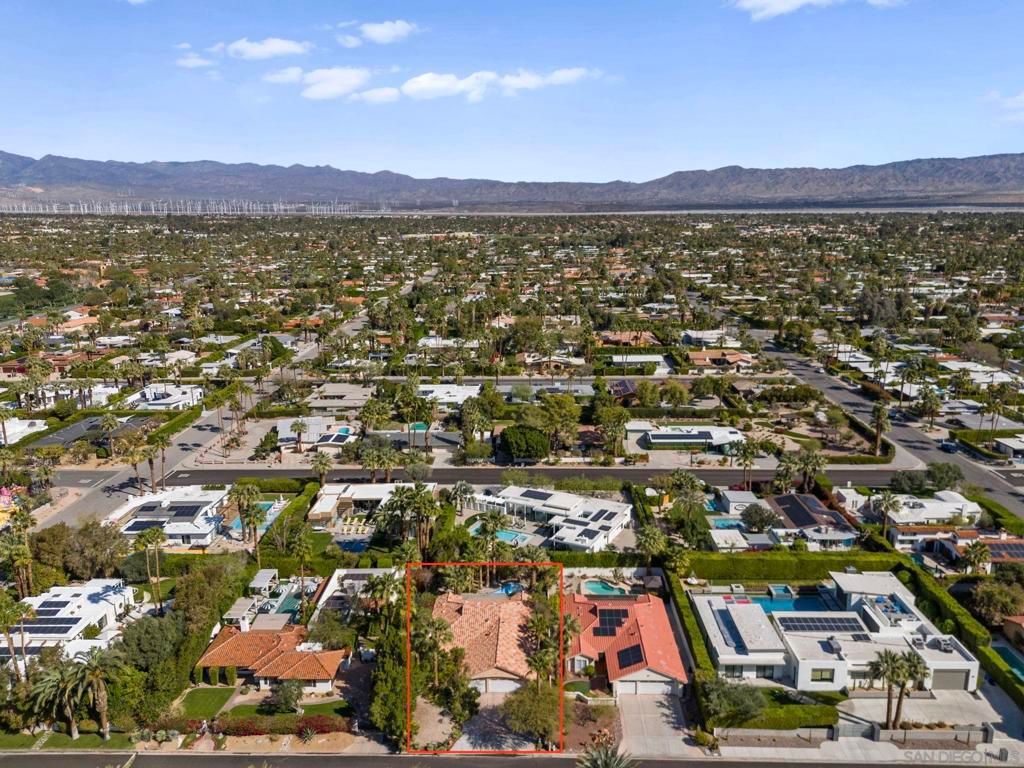 listing image 130729923504135500293