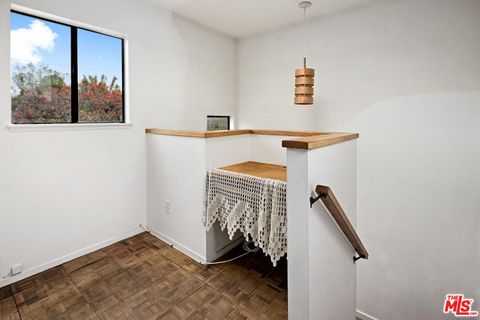 Tiny photo for 3604 Moore Street, Los Angeles, CA 90066 (MLS # 26661031)