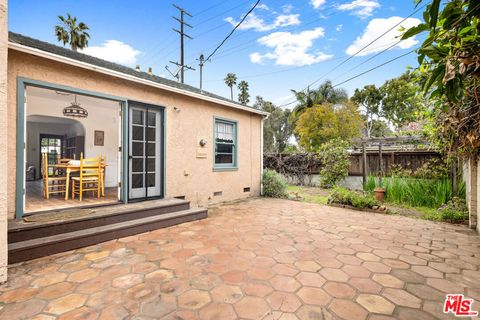 Tiny photo for 3604 Moore Street, Los Angeles, CA 90066 (MLS # 26661031)