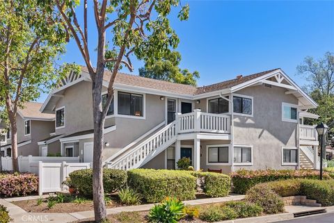 Photo of 193 Tarocco, Irvine, CA 92618 (MLS # OC26054750)