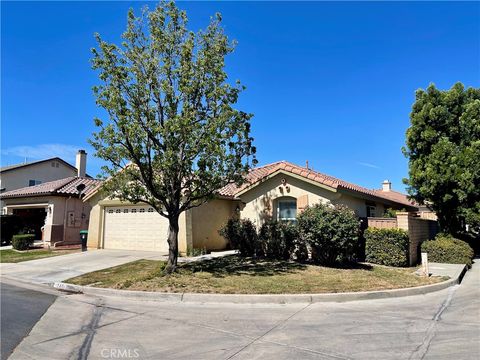 Photo of 147 Ropango, Hemet, CA 92545 (MLS # SW26092408)