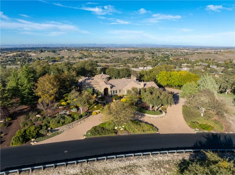Tiny photo for 2438 Battering Rock Rd, Templeton, CA 93465 (MLS # NS26136678)