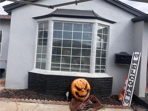 205 W Linfield Glendora CA 91740