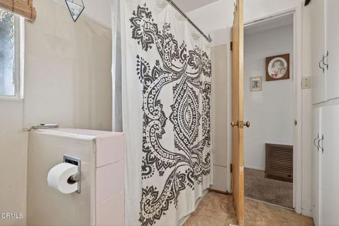 Tiny photo for 3300 3302 San Luis Street, Ventura, CA 93003 (MLS # V1-32316)