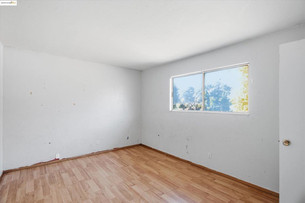 CONTRA LOMA - Residential