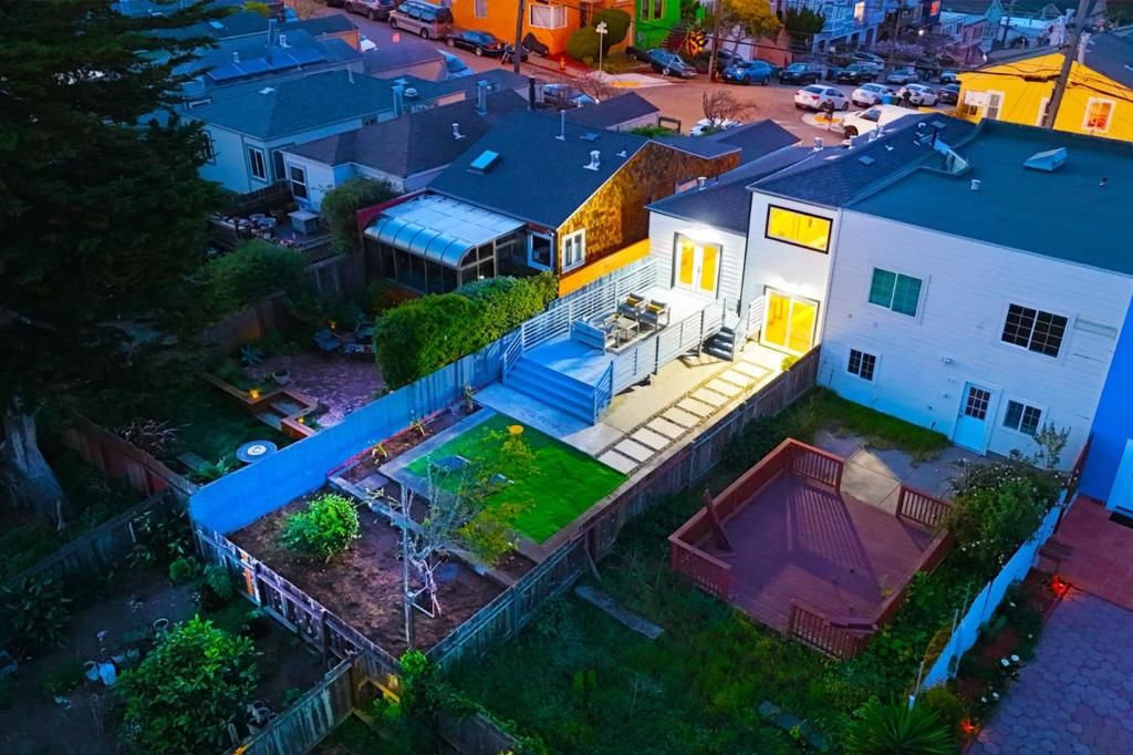 Photo of 725 Lakeview Avenue, San Francisco, CA 94112 (MLS # ML82040688)