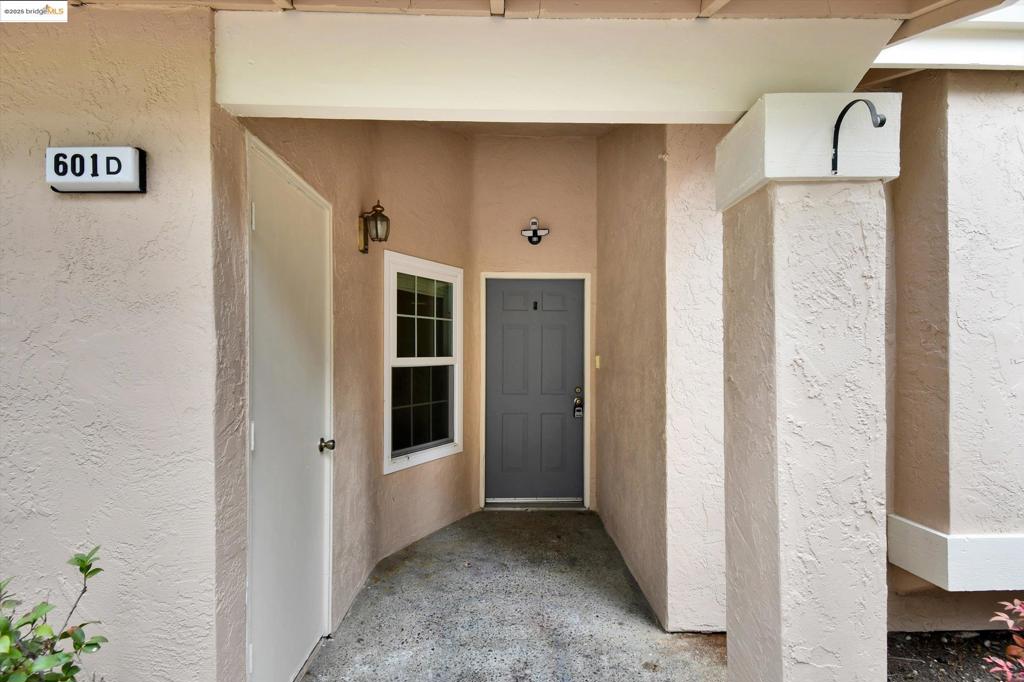 PLEASANTON - Residential