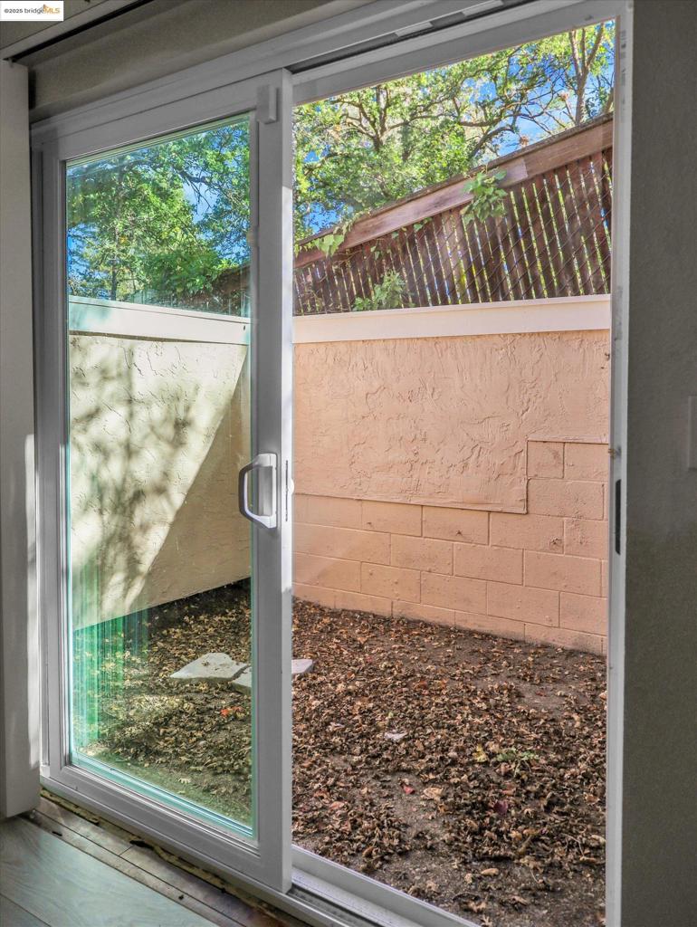 PLEASANTON - Residential