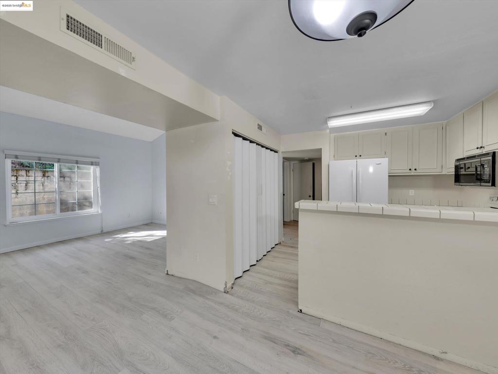 PLEASANTON - Residential