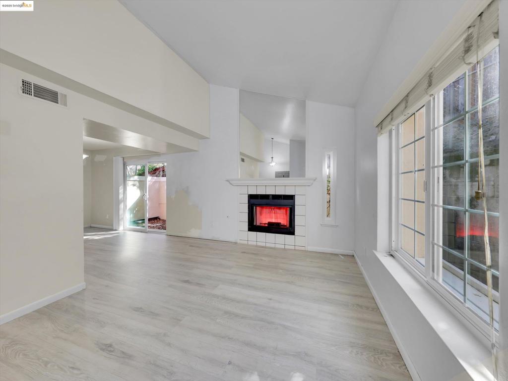 PLEASANTON - Residential