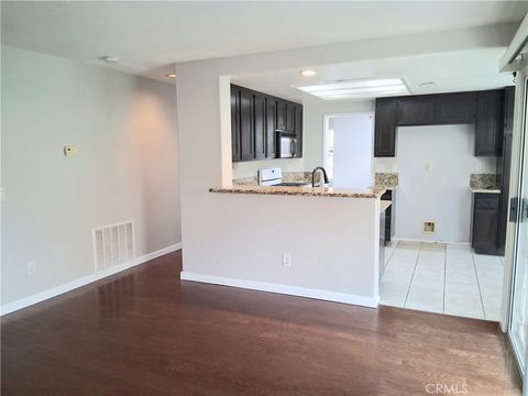 Tiny photo for 30602 Willow Village Dr, Menifee, CA 92584 (MLS # SW26086008)