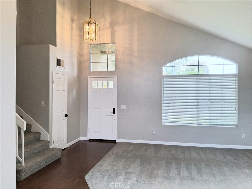 30602 Willow Village