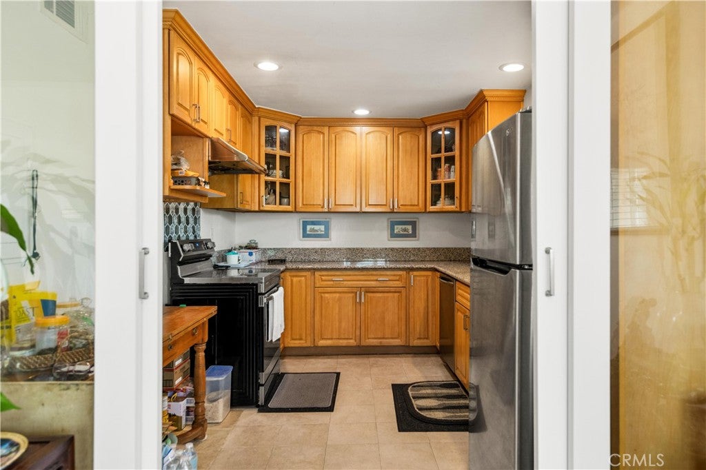 777 E Valley Boulevard 89