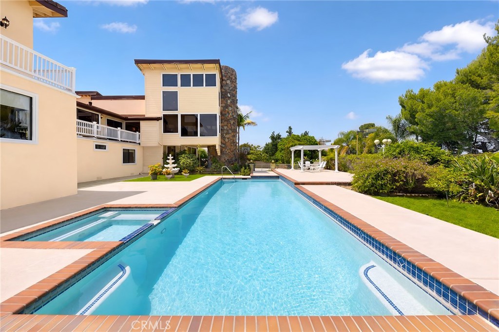 Hacienda Heights, California, 91745, United States, 6 Bedrooms Bedrooms, ,7 BathroomsBathrooms,Residential,Active,2045601