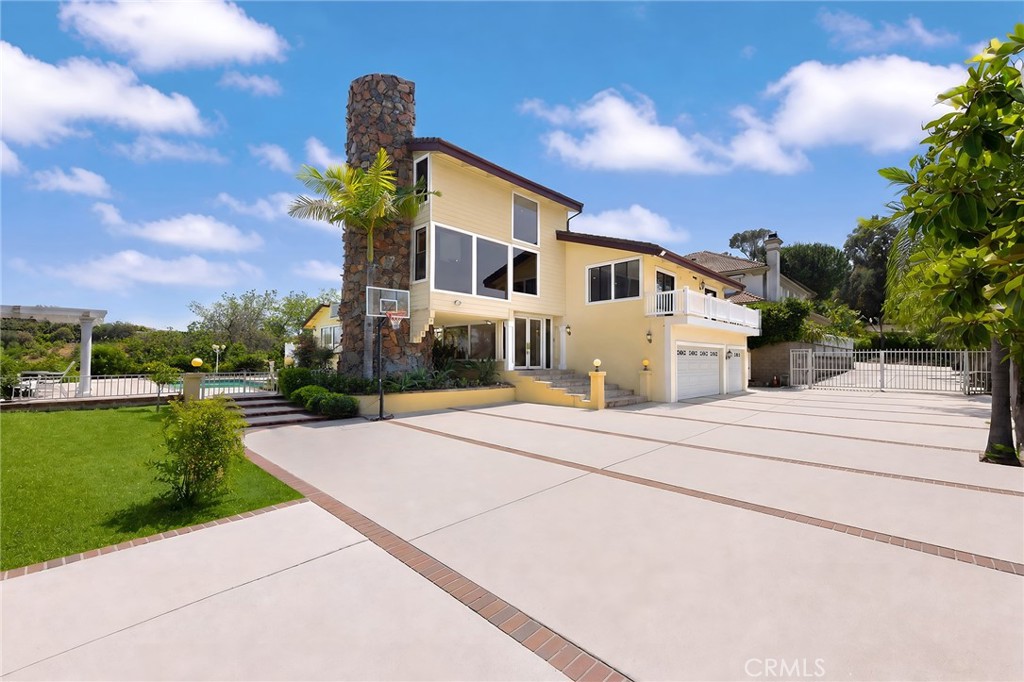 Hacienda Heights, California, 91745, United States, 6 Bedrooms Bedrooms, ,7 BathroomsBathrooms,Residential,Active,2045601