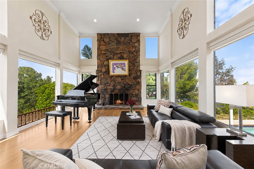 Hacienda Heights, California, 91745, United States, 6 Bedrooms Bedrooms, ,7 BathroomsBathrooms,Residential,Active,2045601