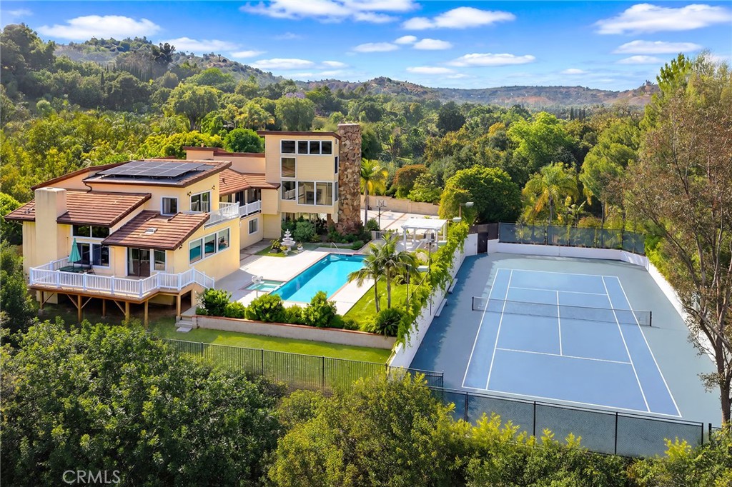 Hacienda Heights, California, 91745, United States, 6 Bedrooms Bedrooms, ,7 BathroomsBathrooms,Residential,Active,2045601