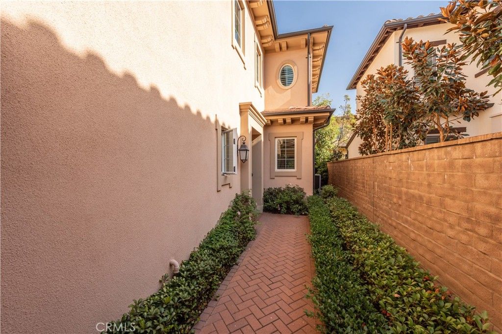 Photo of 60 Trotter, Irvine, CA 92602 (MLS # OC25272411)