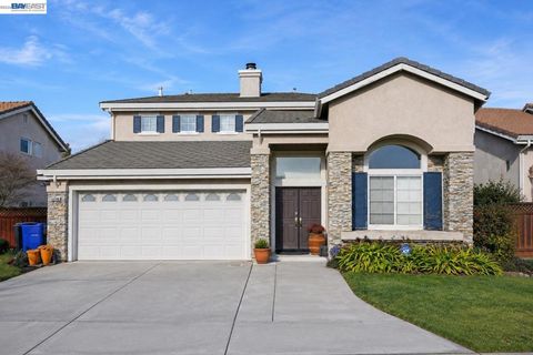 Photo of 15100 Shining Star Ln Ln, San Leandro, CA 94579 (MLS # 41134728)