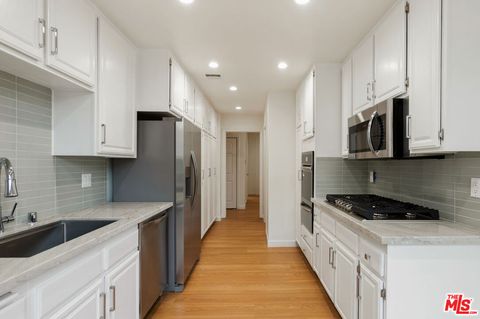 Photo of 200 N ALMONT Drive #104, Beverly Hills, CA 90211 (MLS # 26653333)