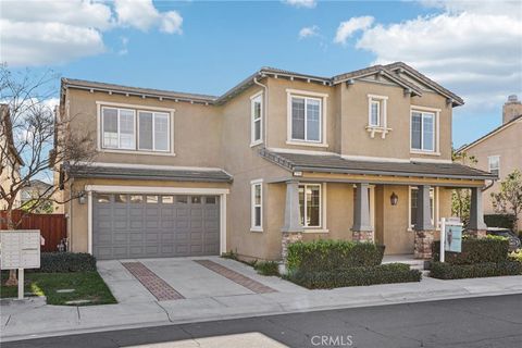 Photo of 246 W Pebble Creek Ln Ln, Orange, CA 92865 (MLS # OC26007029)