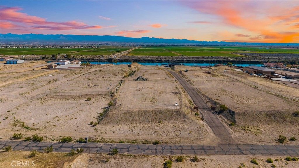 Photo of 1773 River Run Rd, Needles, CA 92363 (MLS # TR26021327)