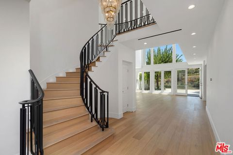 Tiny photo for 2205 Canyonback Road, Los Angeles, CA 90049 (MLS # 25590893)