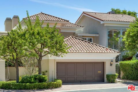 Tiny photo for 2205 Canyonback Road, Los Angeles, CA 90049 (MLS # 25590893)