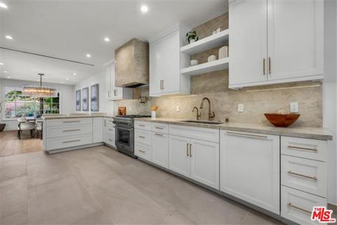 Tiny photo for 2205 Canyonback Road, Los Angeles, CA 90049 (MLS # 25590893)