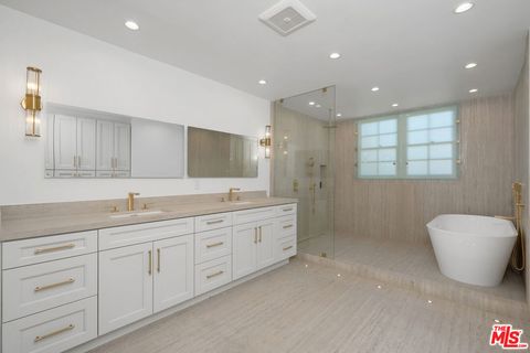 Tiny photo for 2205 Canyonback Road, Los Angeles, CA 90049 (MLS # 25590893)