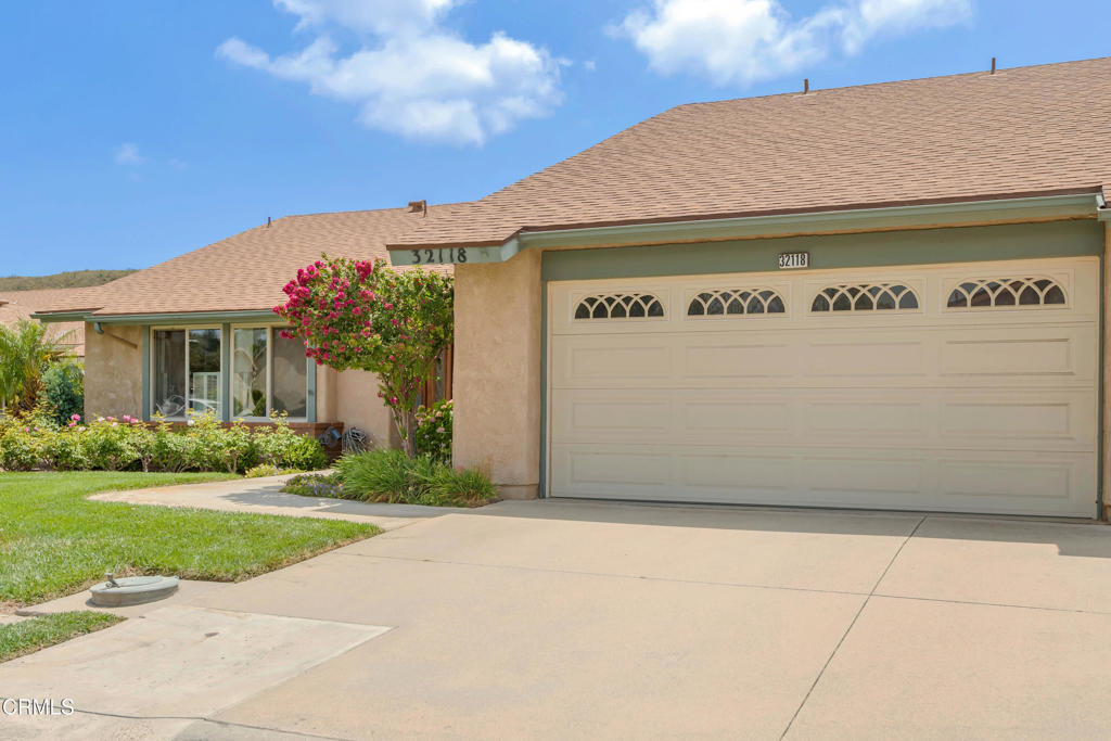 32118 Village 32
