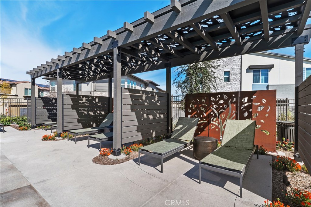 Oasis (OSIS) - Residential