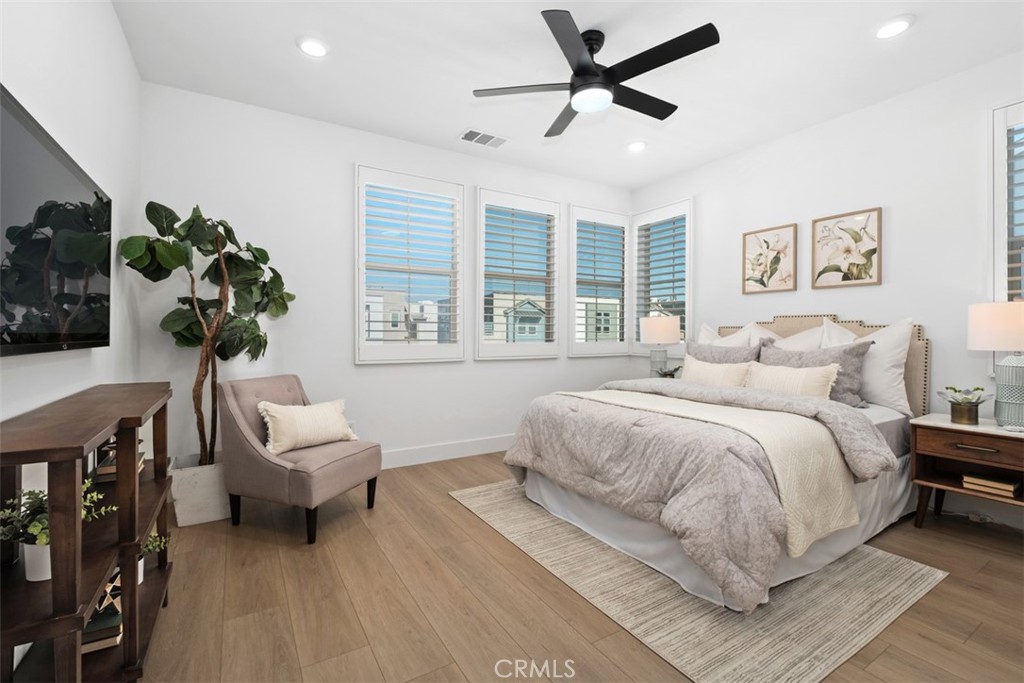 Oasis (OSIS) - Residential