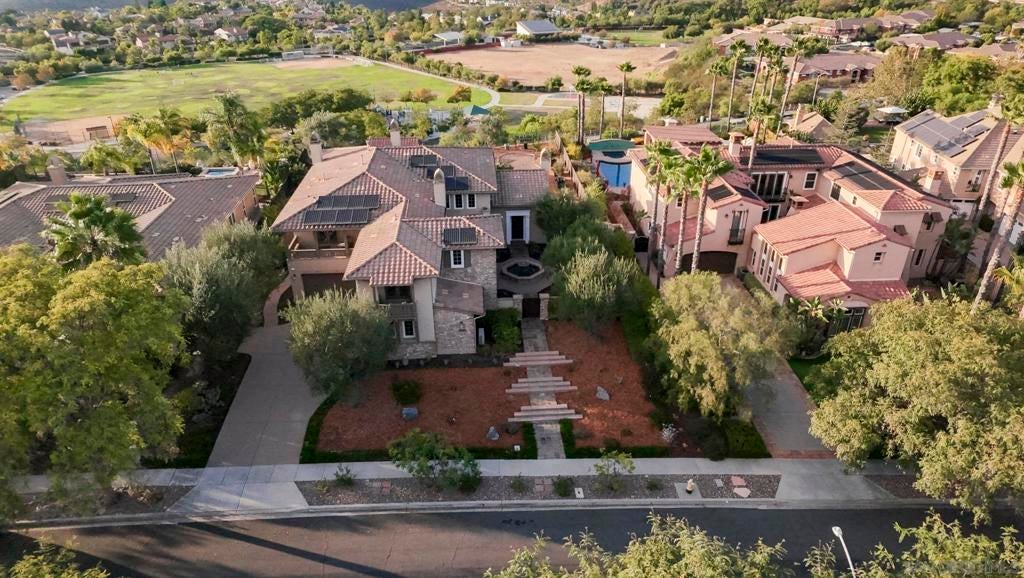15238 Maple Grove Lane
