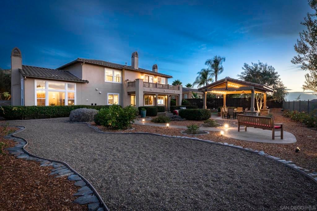 15238 Maple Grove Lane