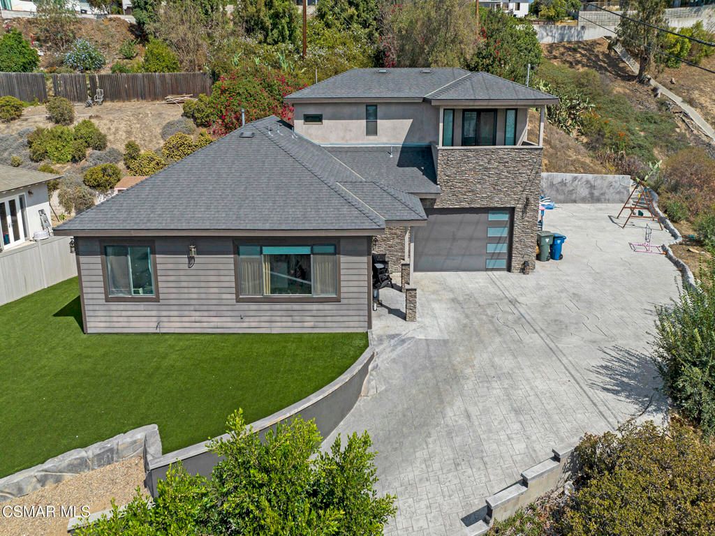 Photo of 391 Grandview Circle, Camarillo, CA 93010 (MLS # 226000277)