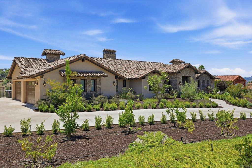31463 Lake Vista Circle