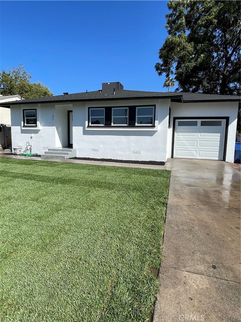 Photo of 1413 Oakhurst Dr, San Bernardino, CA 92404 (MLS # IV25239526)