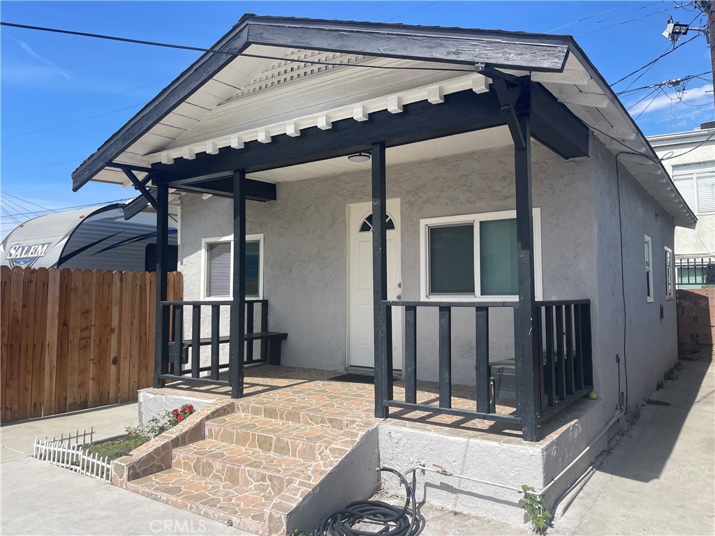 Come and see this one bedroom house for rent in down town Los Angeles, one bathroom, security gate, parking for one vehicle. There are two separate homes on this lot. The back house is the subject unit available. No pets allowed. Small family preferred.