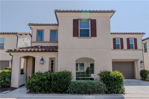 145 Yellow Irvine CA 92618