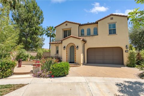 Photo of 10 Snapdragon, Lake Forest, CA 92630 (MLS # OC26109590)