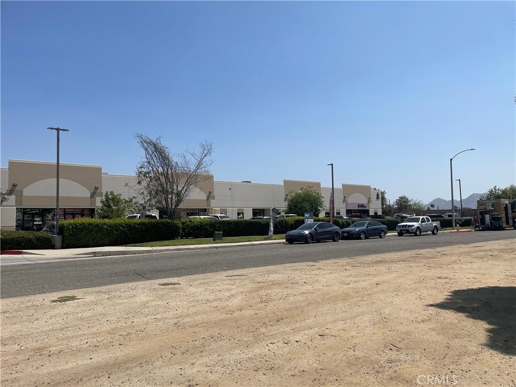 130 W Walnut ave A-17 Avenue