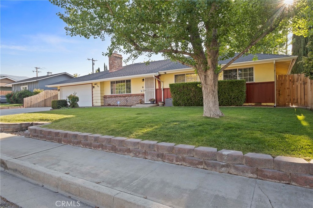705 Elm