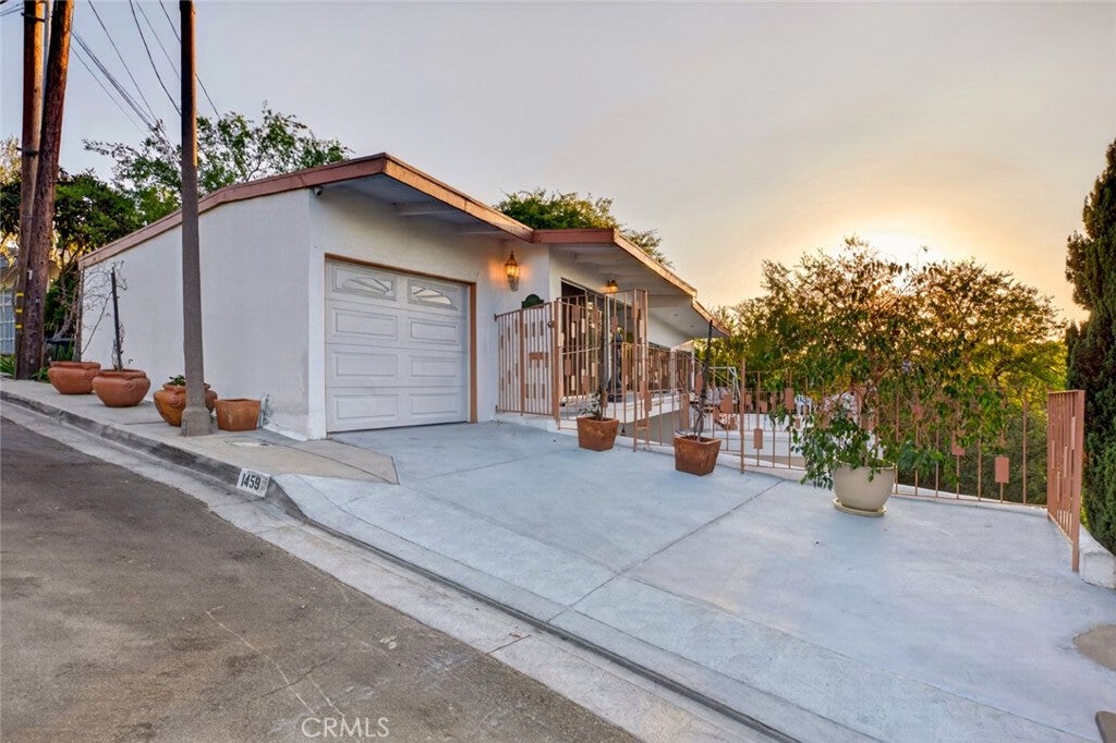1459 Marion Dr