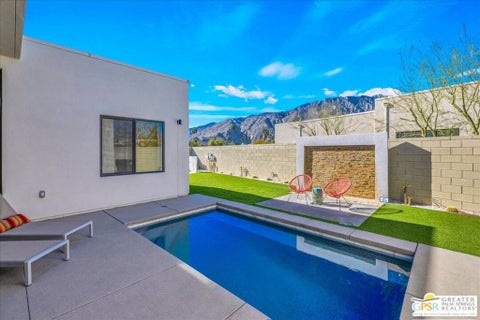 Tiny photo for 841 Fountain Drive, Palm Springs, CA 92262 (MLS # 26917303PS)