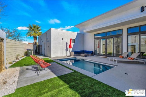Tiny photo for 841 Fountain Drive, Palm Springs, CA 92262 (MLS # 26917303PS)