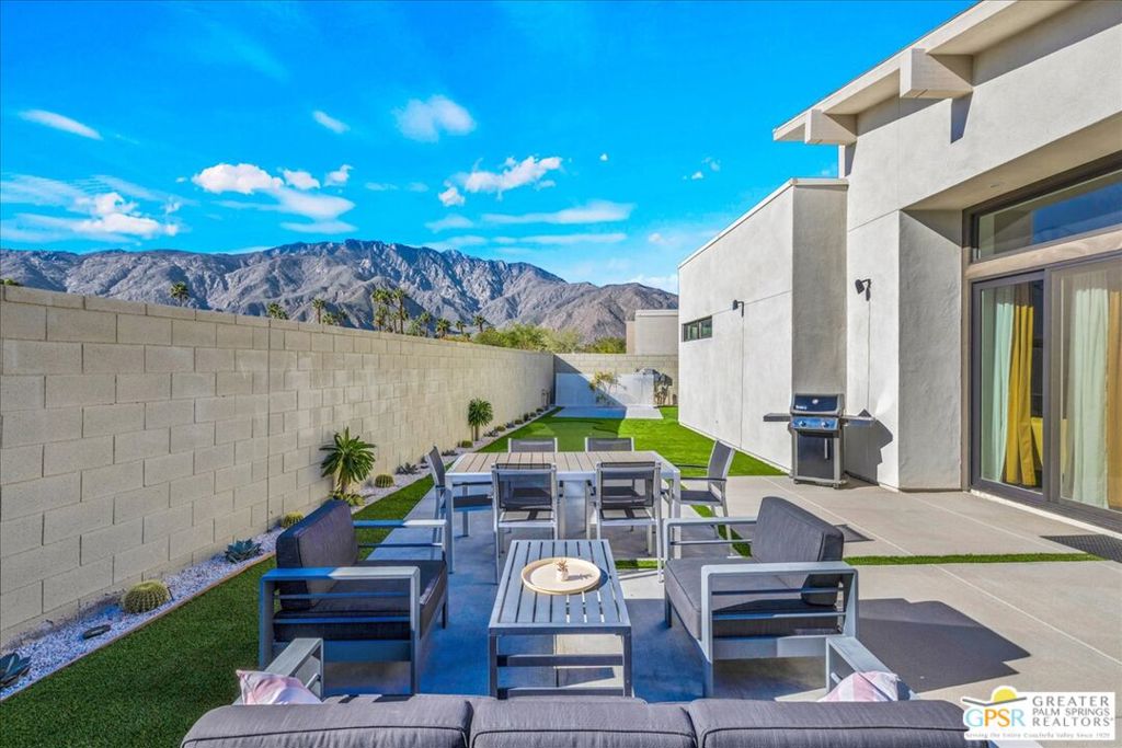 841 Fountain Drive